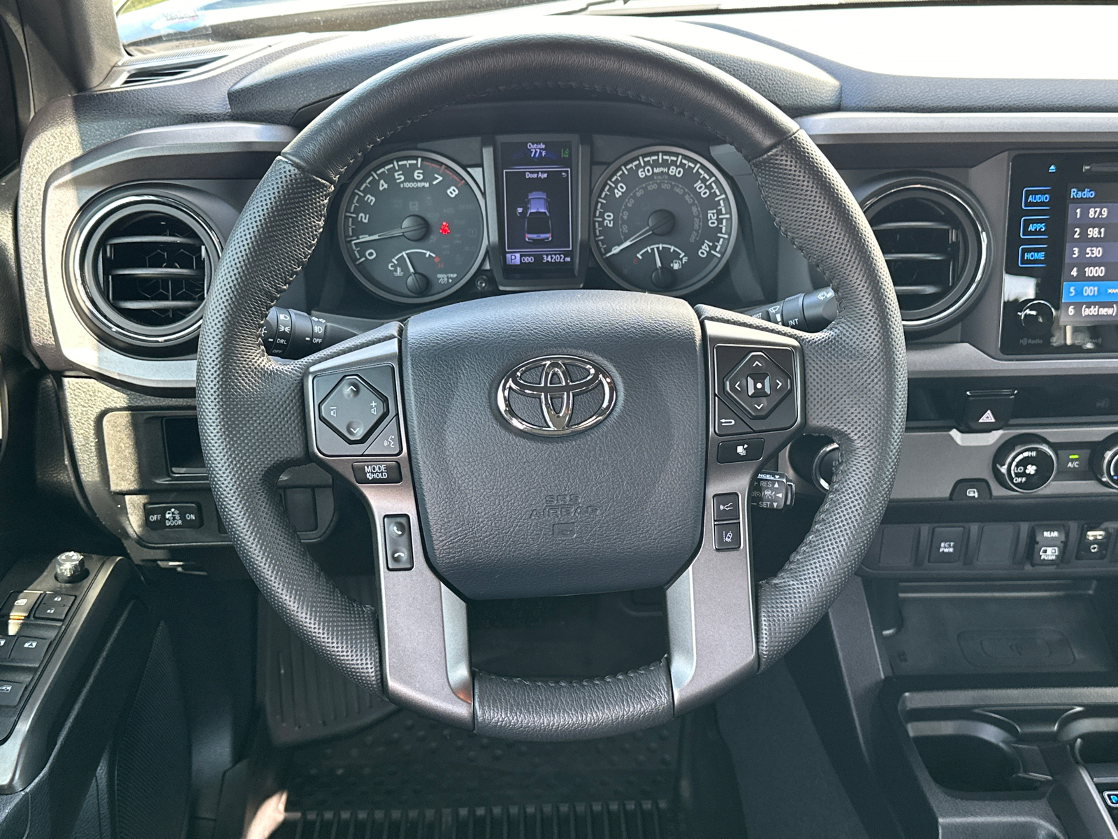 2018 Toyota Tacoma TRD Sport 24