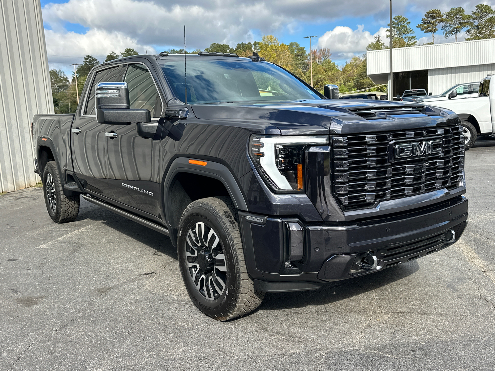 2024 GMC Sierra 2500HD Denali Ultimate 4