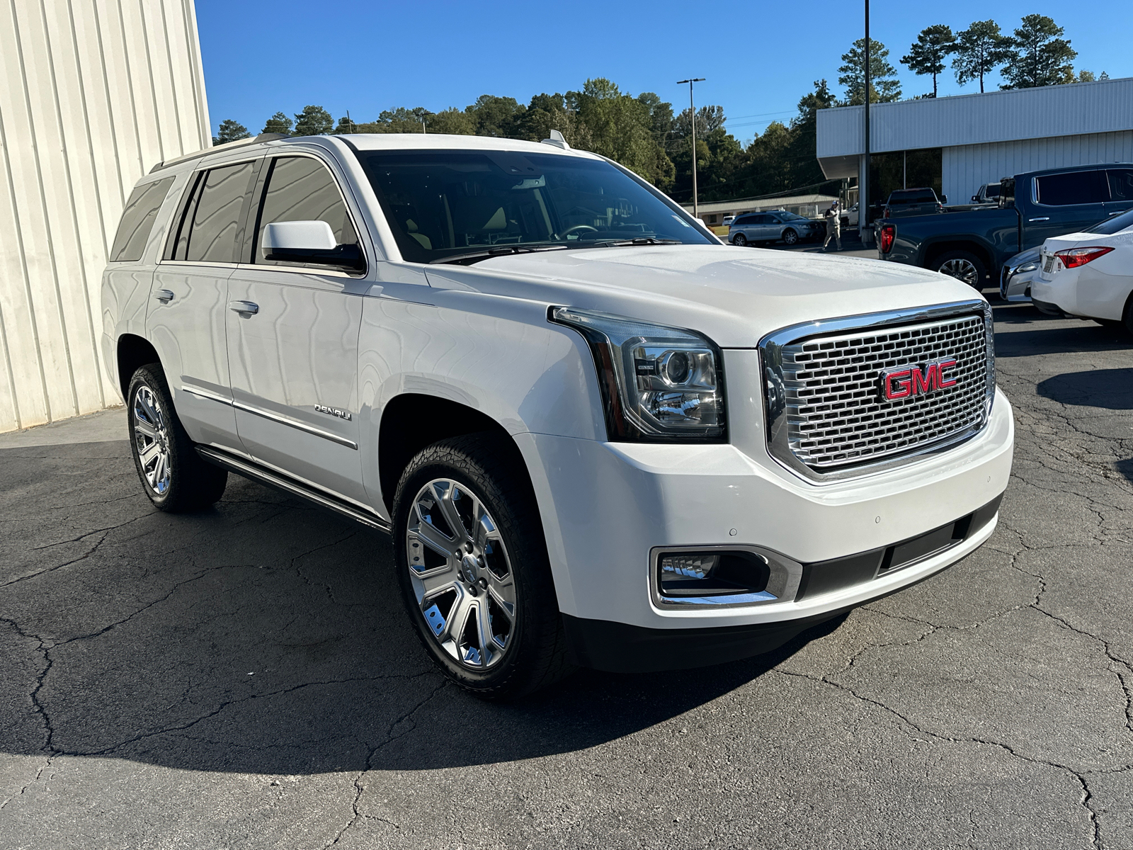 2016 GMC Yukon Denali 4