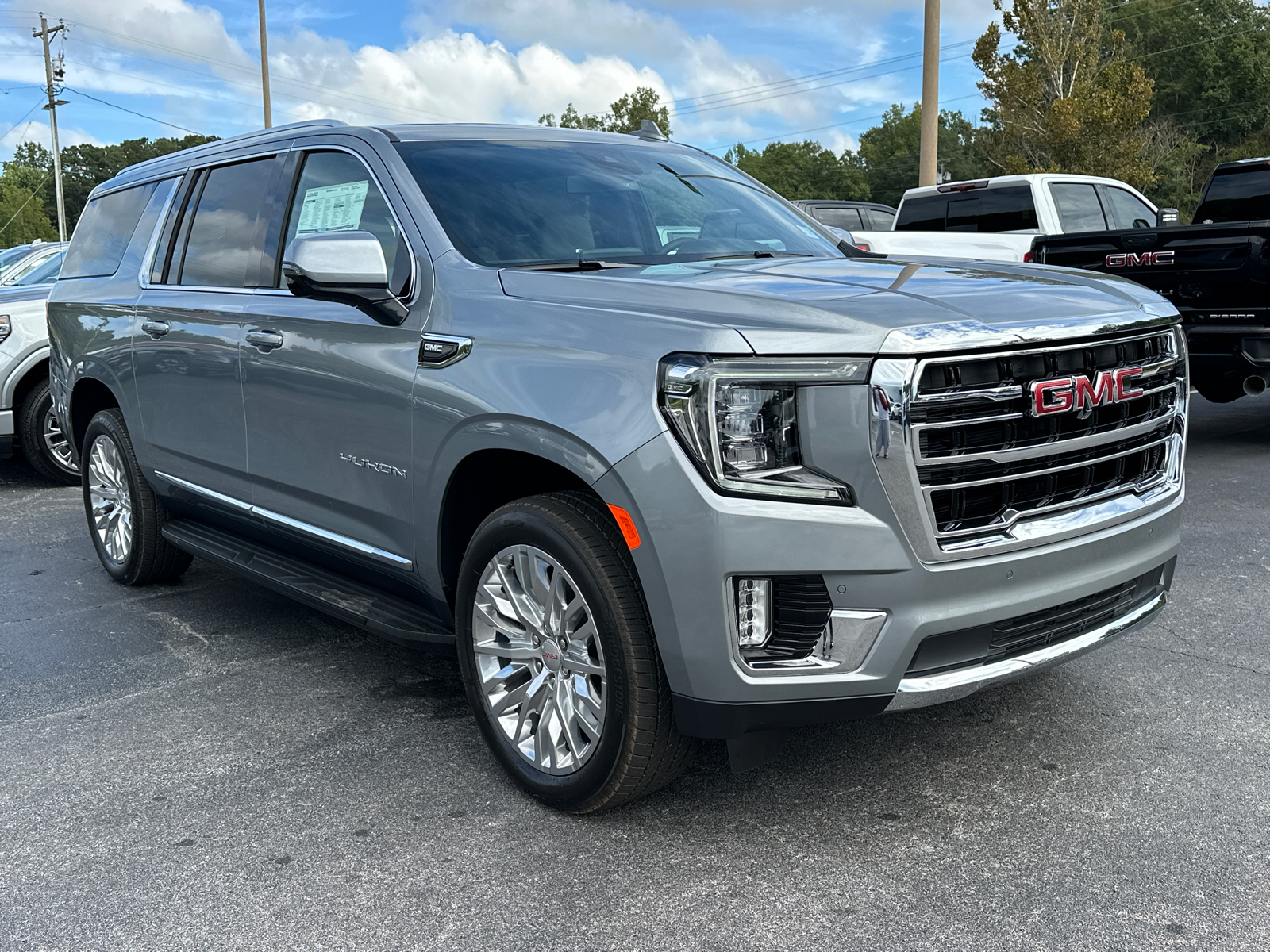 2024 GMC Yukon XL SLT 4