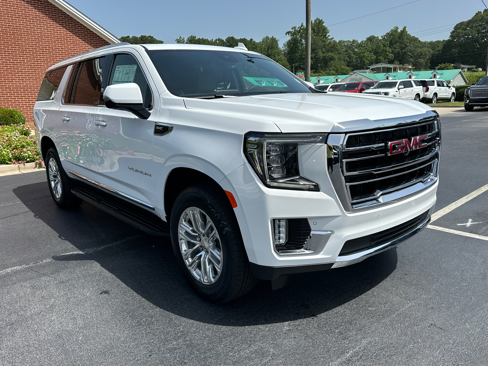 2024 GMC Yukon XL SLT 4