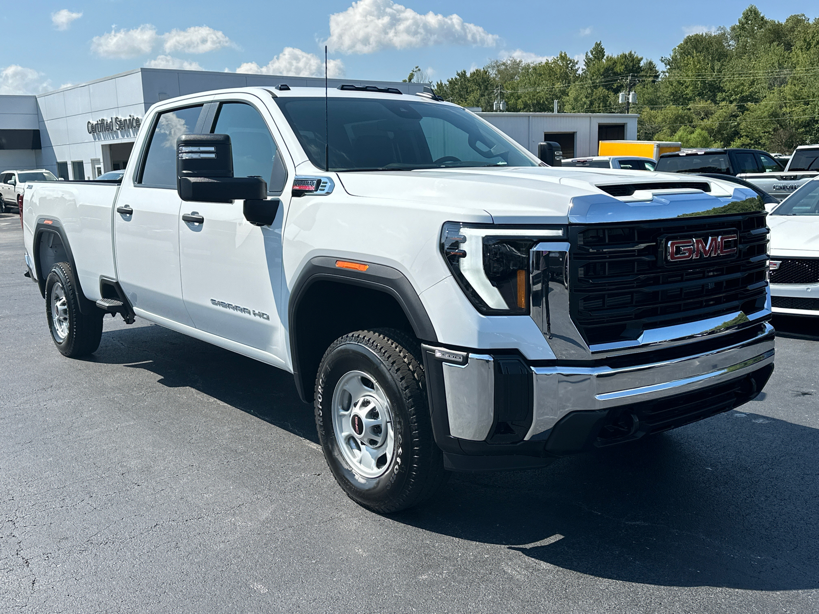 2024 GMC Sierra 2500HD Pro 4