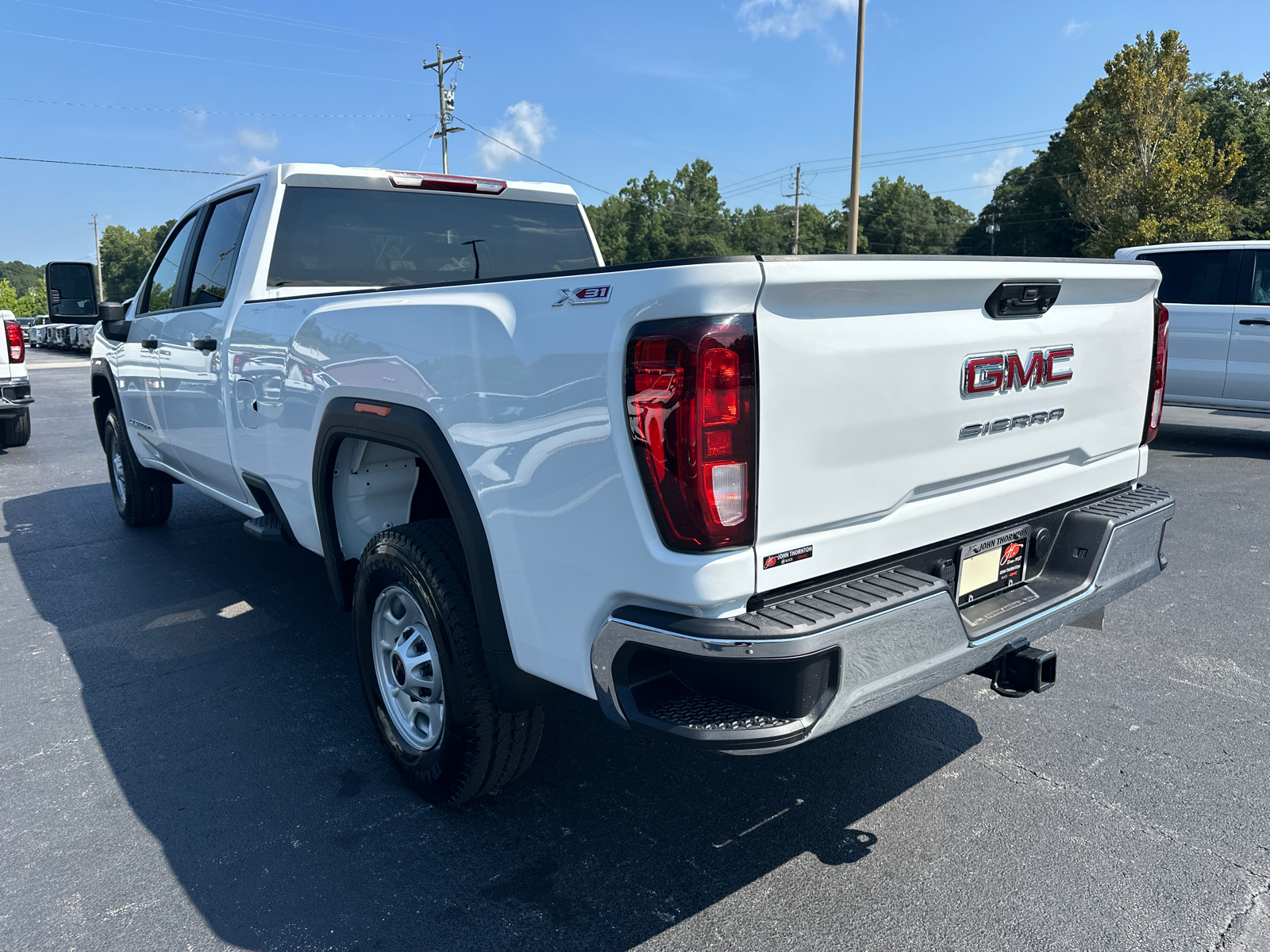 2024 GMC Sierra 2500HD Pro 8