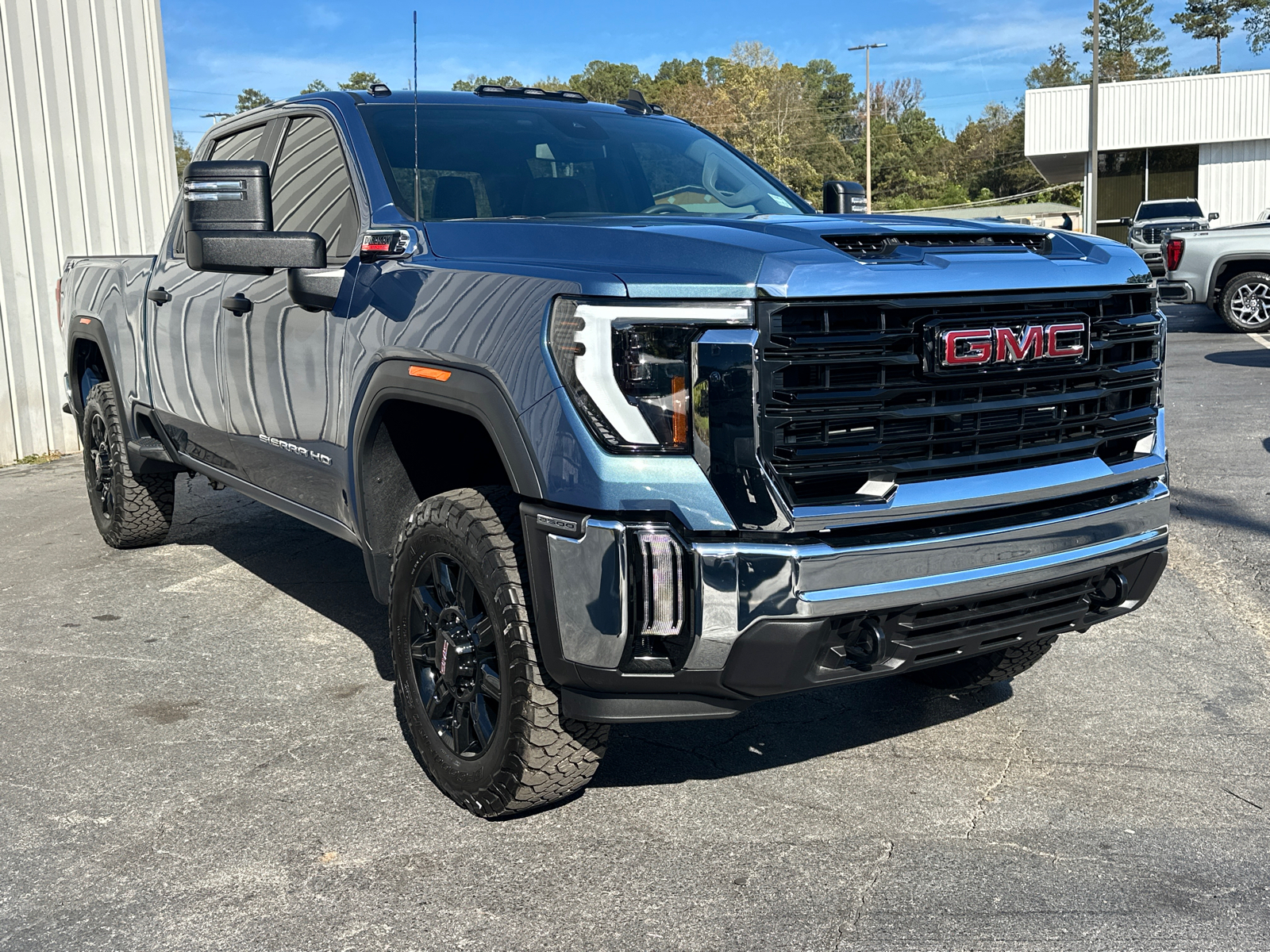 2024 GMC Sierra 2500HD Pro 5