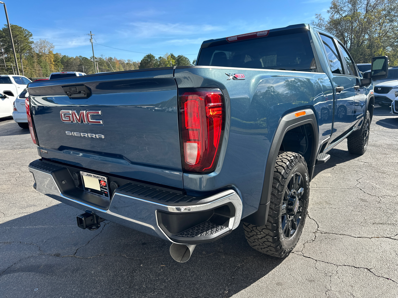 2024 GMC Sierra 2500HD Pro 7