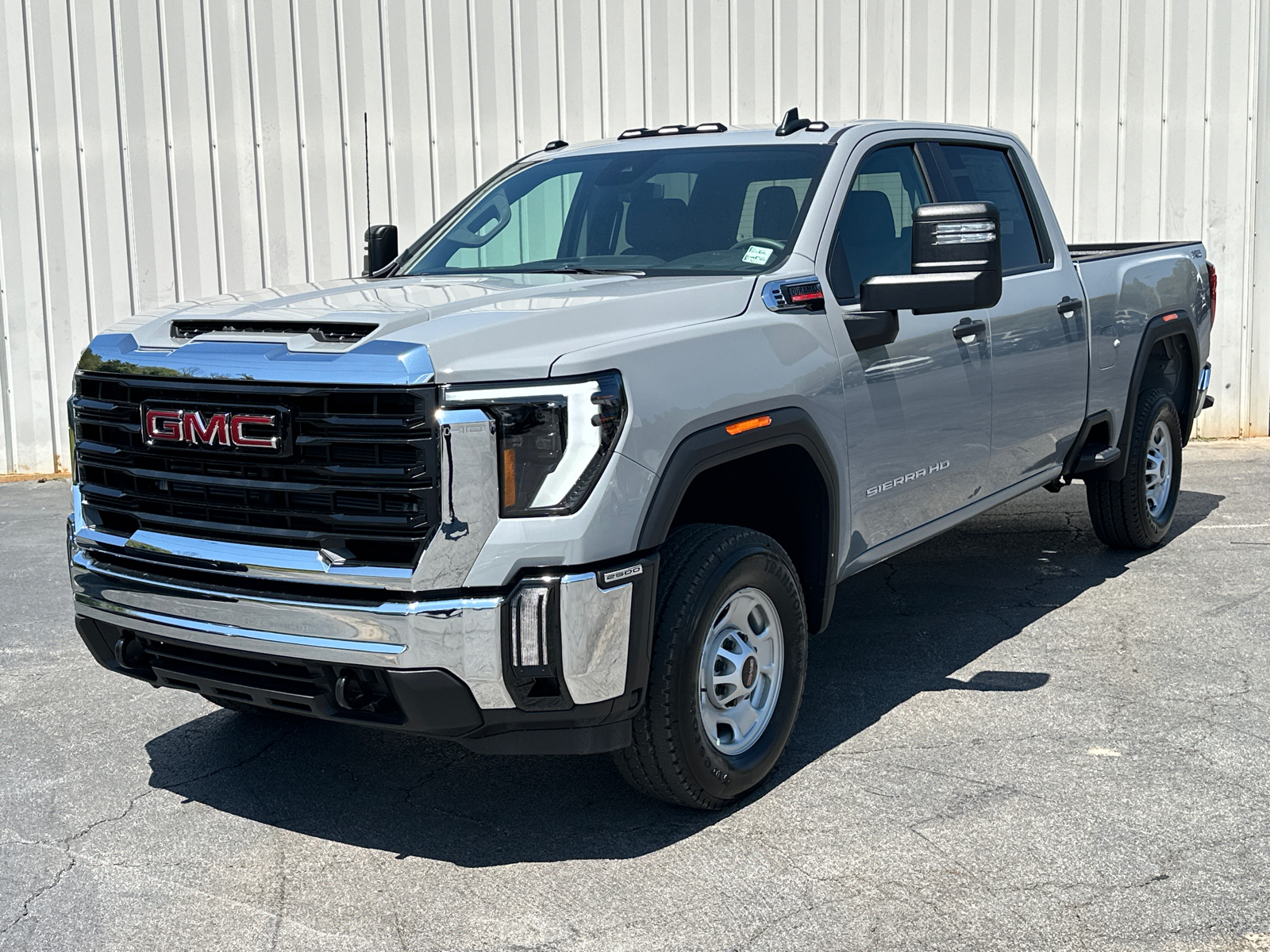 2024 GMC Sierra 2500HD Pro 3