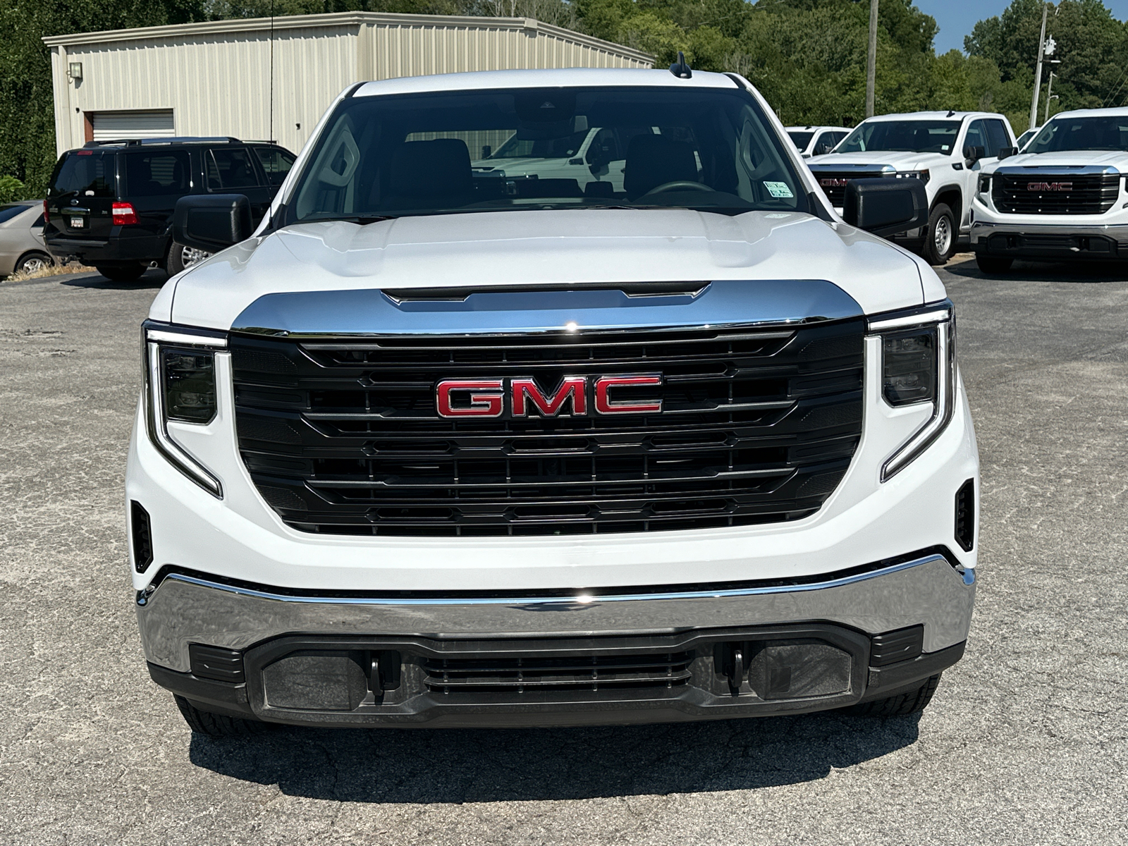 2024 GMC Sierra 1500 Pro 3