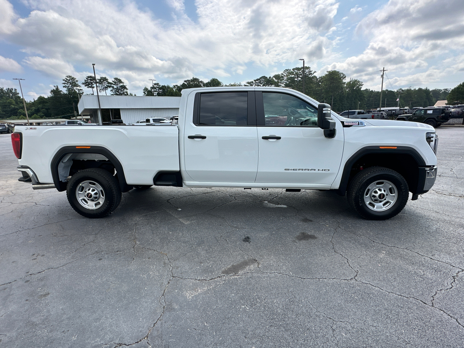 2024 GMC Sierra 2500HD Pro 5