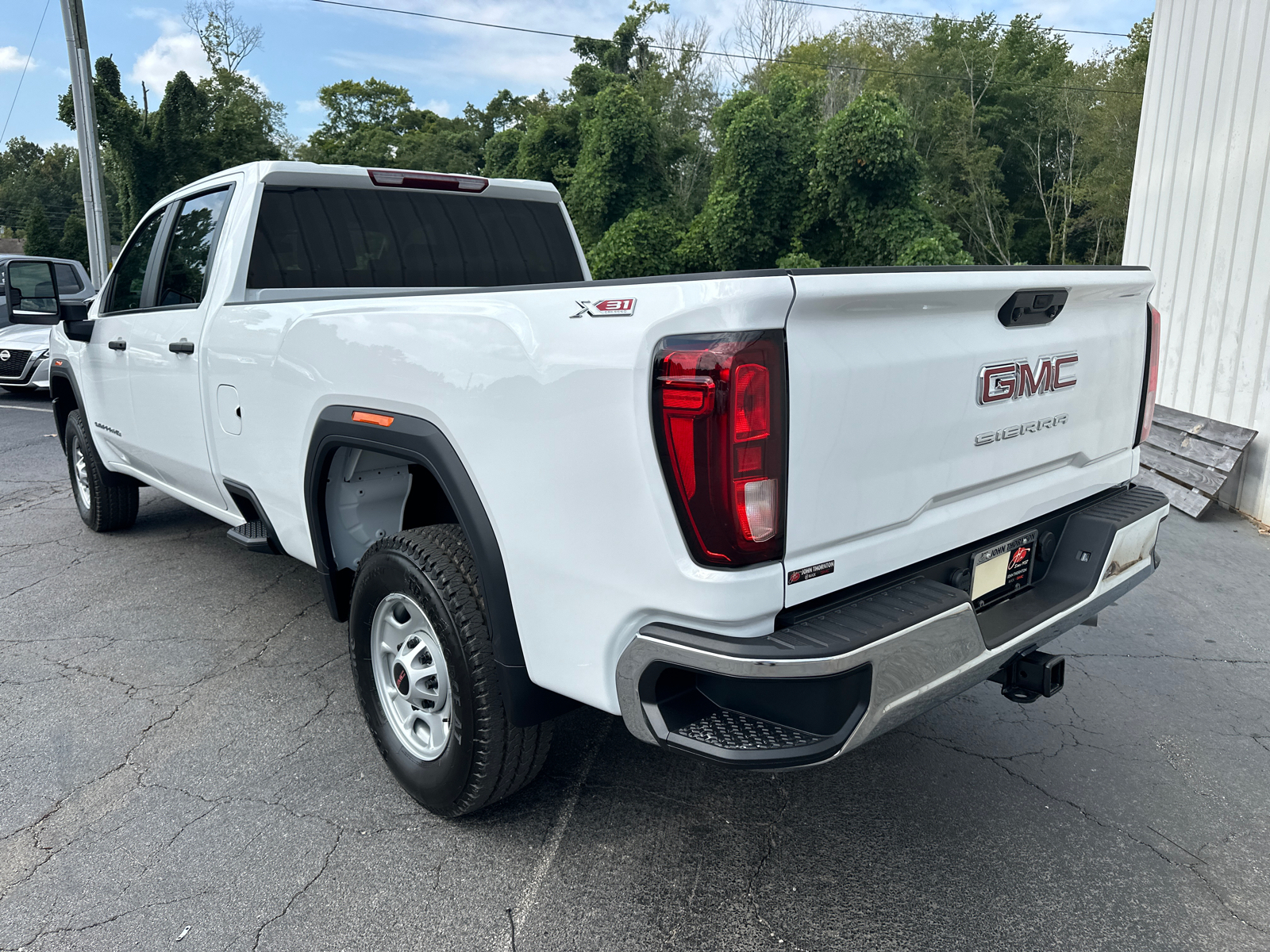 2024 GMC Sierra 2500HD Pro 8