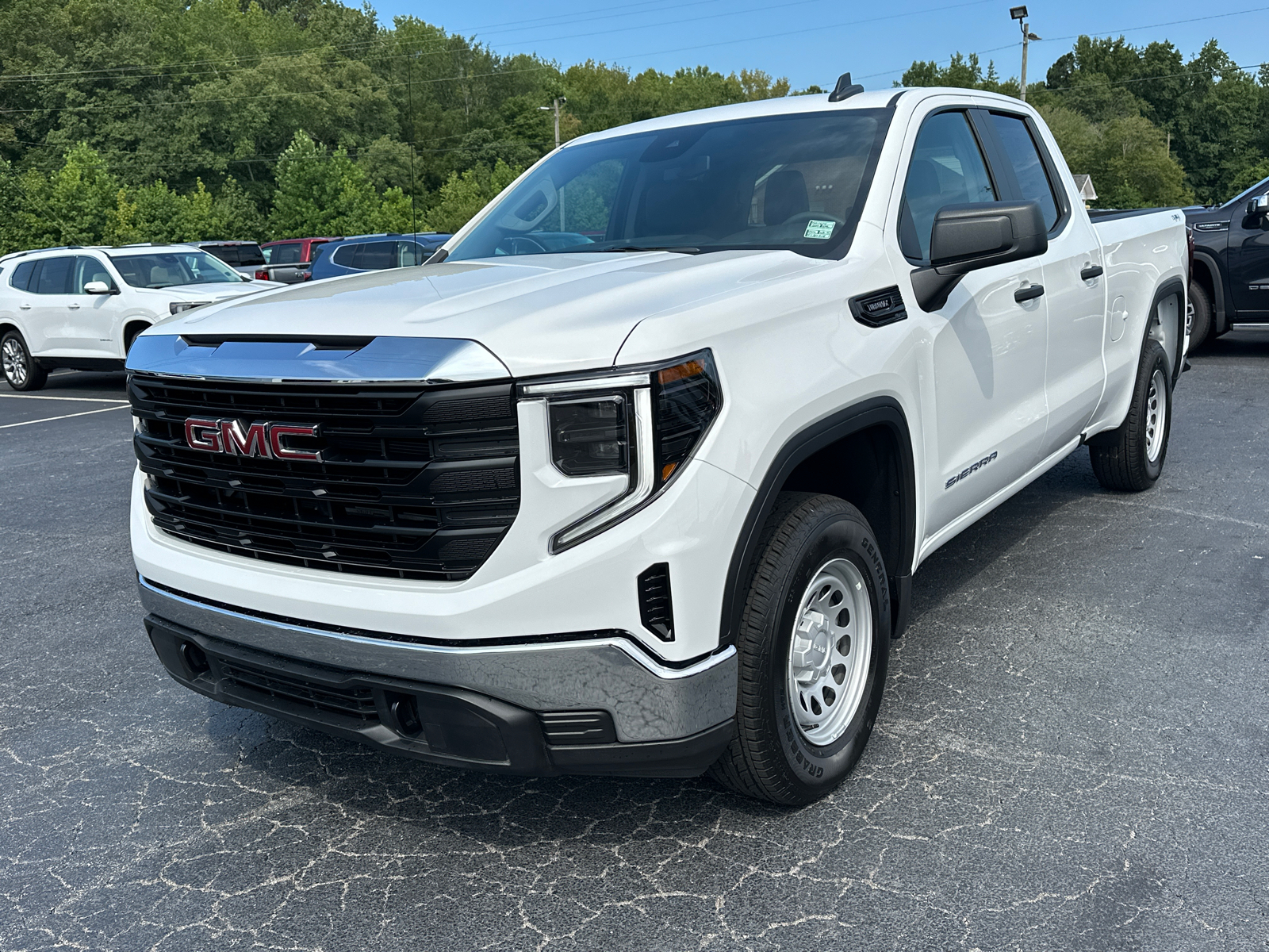 2024 GMC Sierra 1500 Pro 2