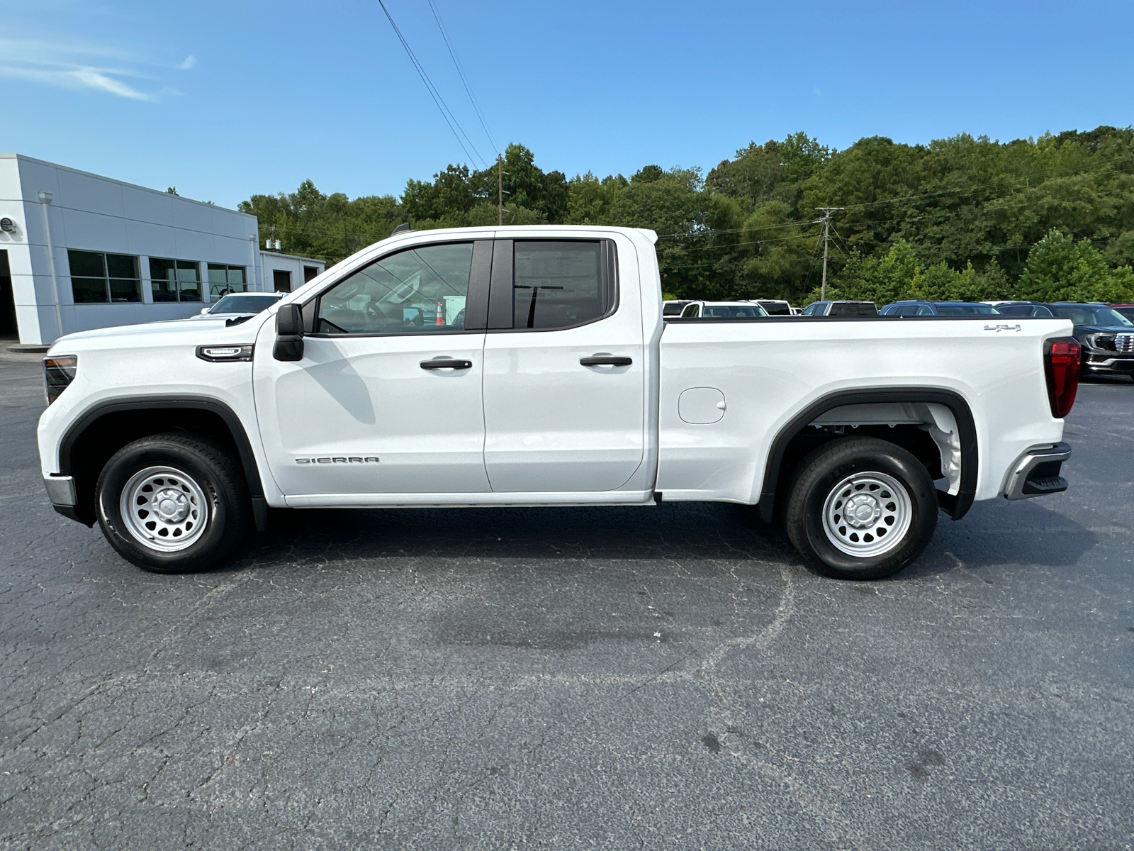 2024 GMC Sierra 1500 Pro 9