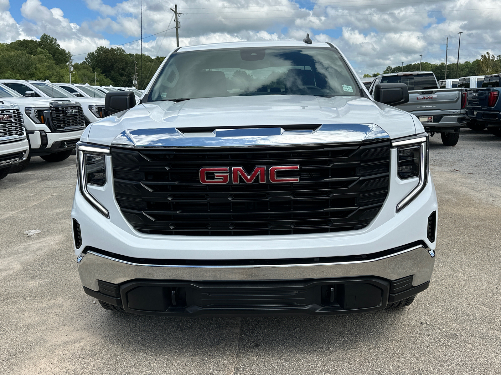 2024 GMC Sierra 1500 Pro 3