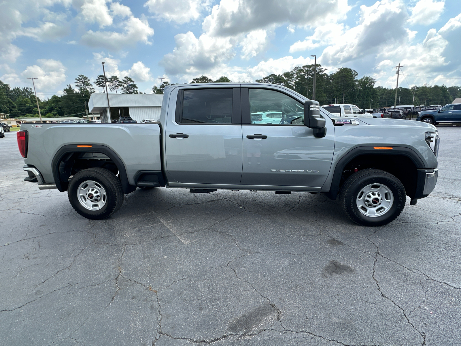 2024 GMC Sierra 2500HD Pro 5