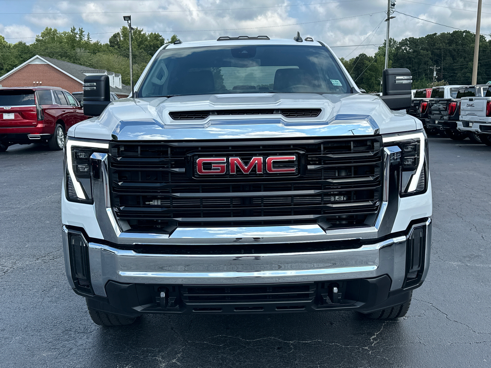 2024 GMC Sierra 2500HD Pro 3