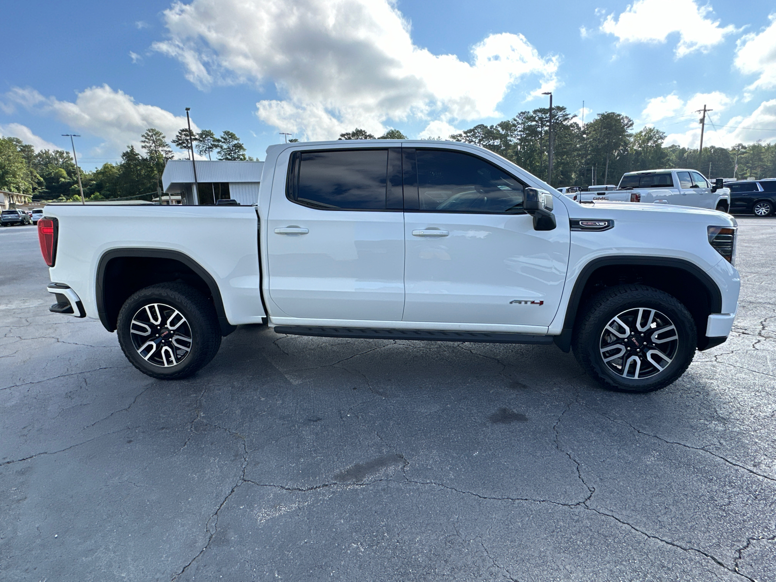 2024 GMC Sierra 1500 AT4 5