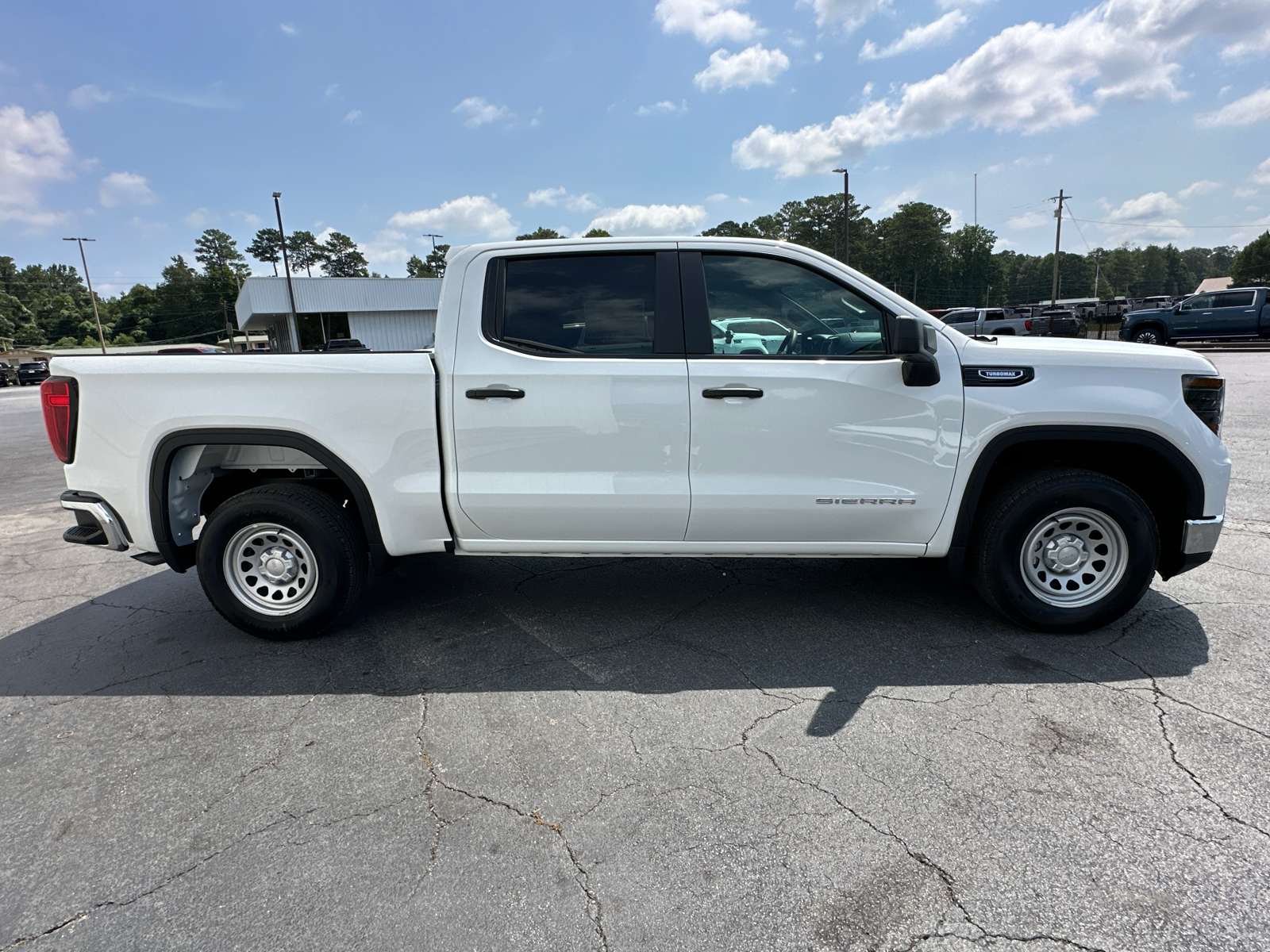 2024 GMC Sierra 1500 Pro 5