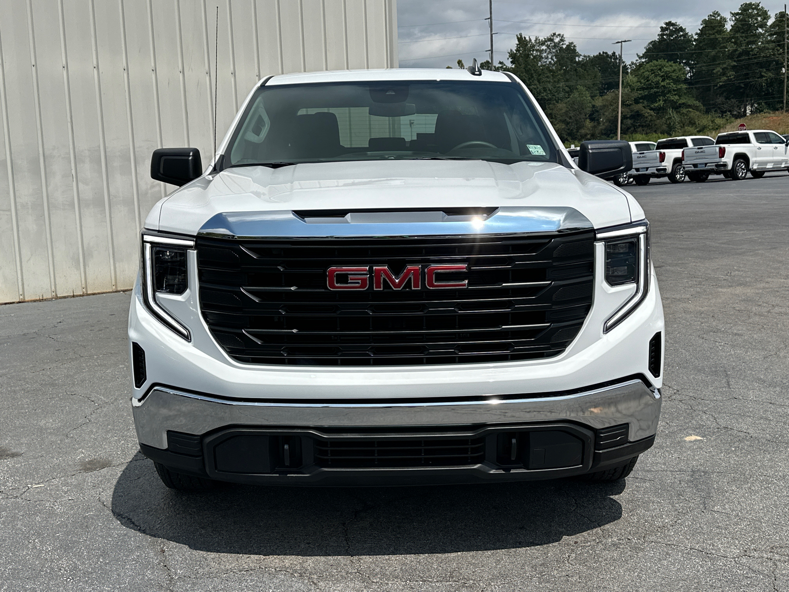 2024 GMC Sierra 1500 Pro 3