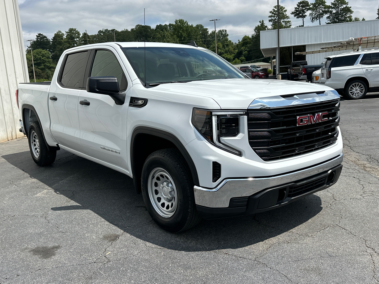 2024 GMC Sierra 1500 Pro 4