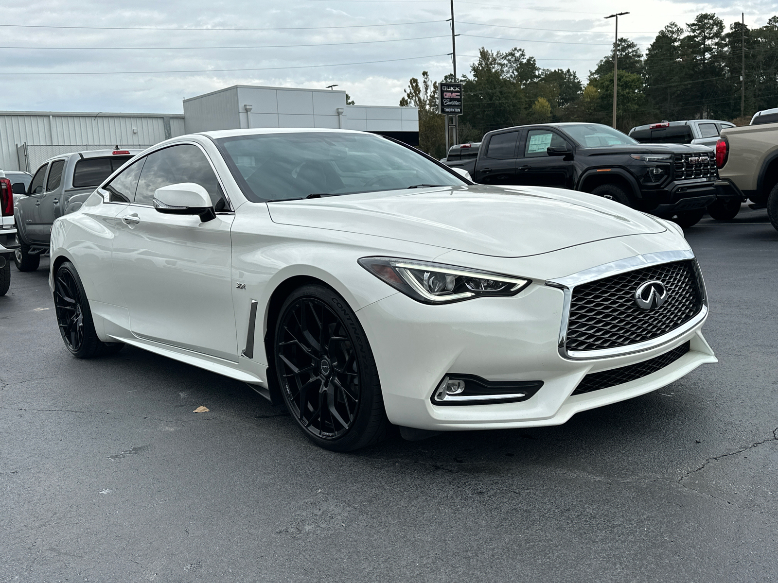 2017 INFINITI Q60 3.0t Premium 4