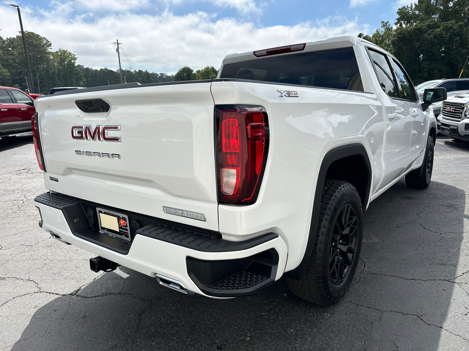 2024 GMC Sierra 1500 Elevation 6