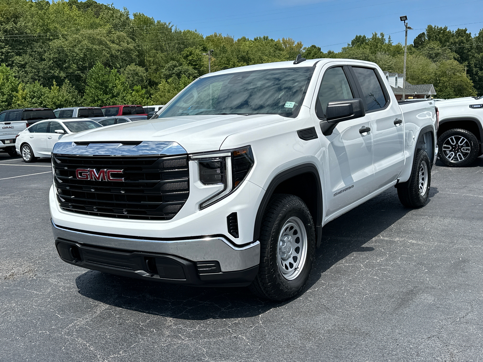 2024 GMC Sierra 1500 Pro 2