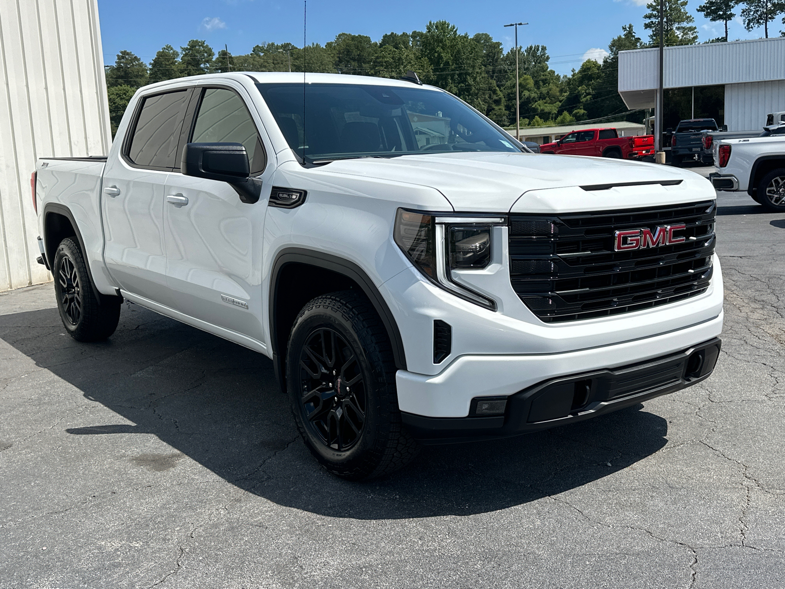 2024 GMC Sierra 1500 Elevation 5