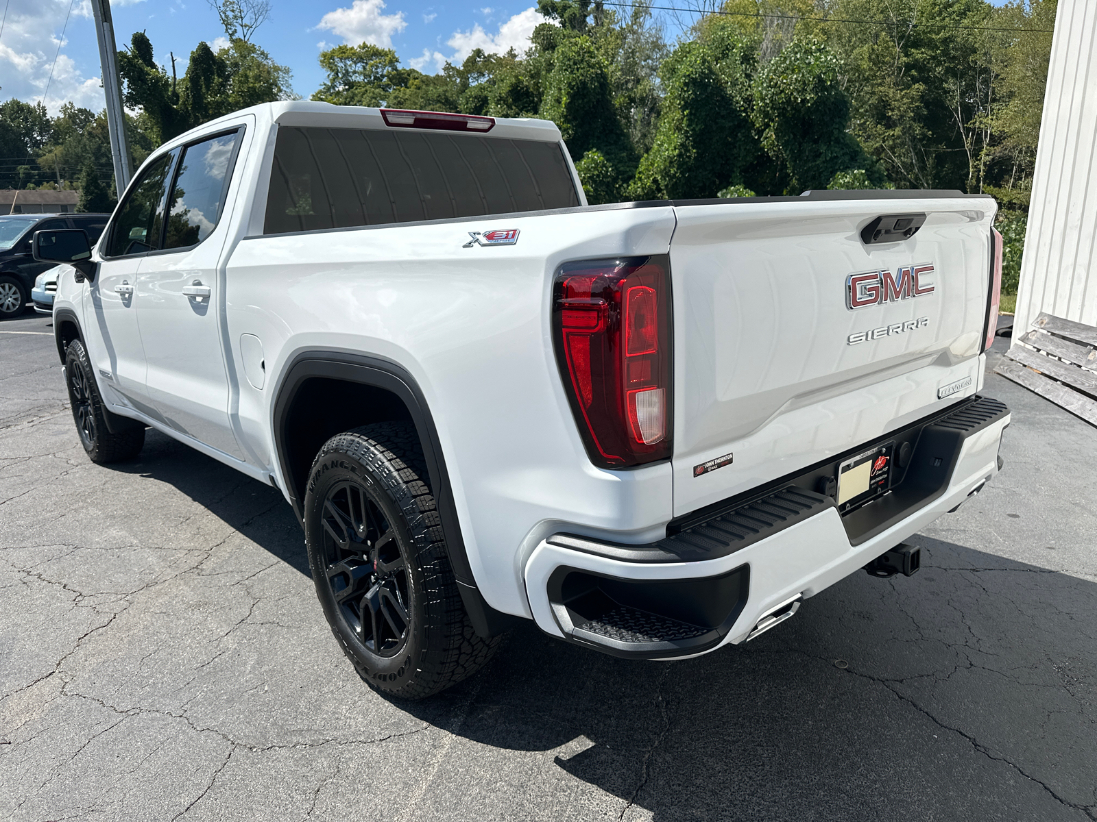 2024 GMC Sierra 1500 Elevation 9