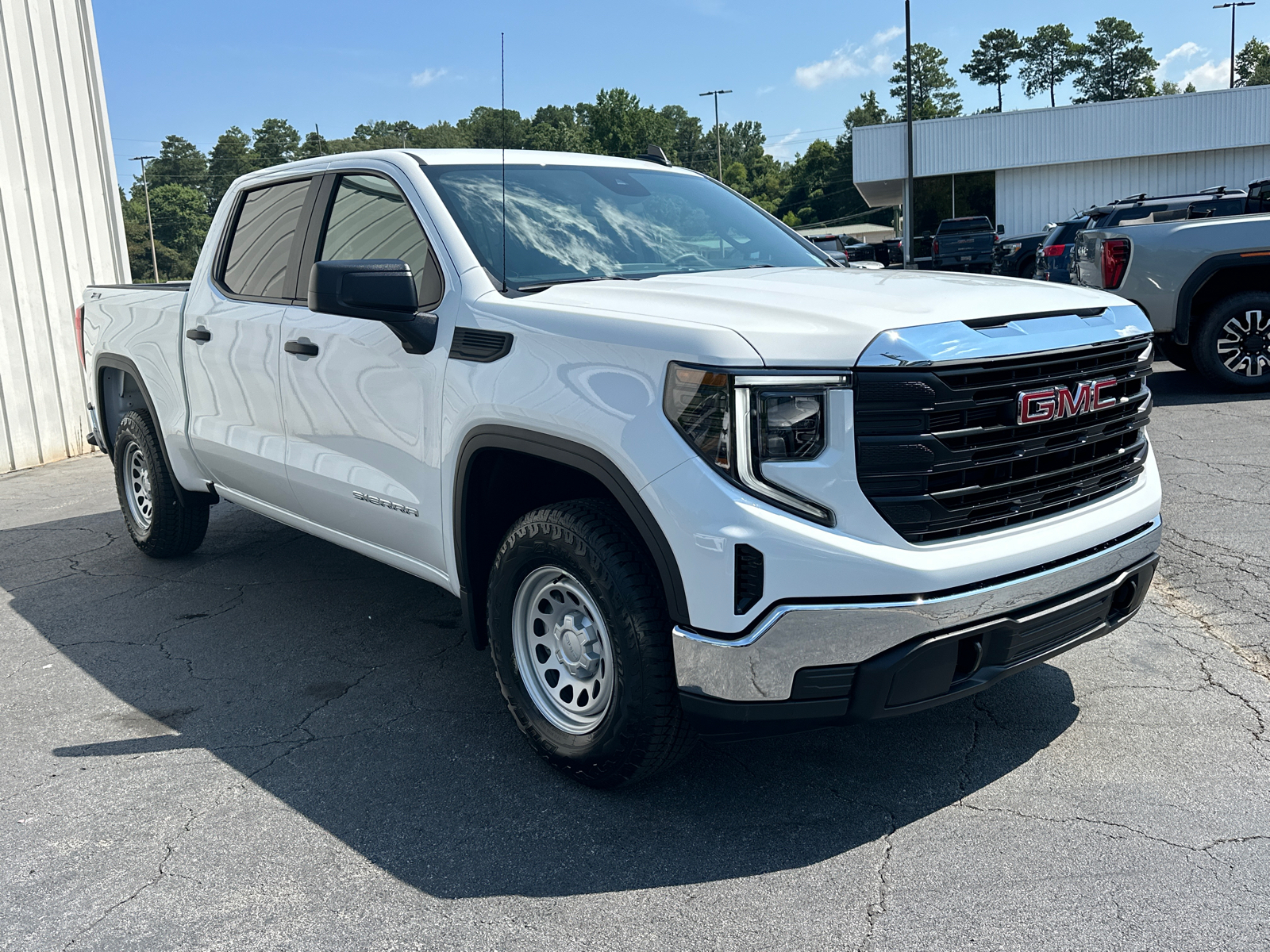 2024 GMC Sierra 1500 Pro 4