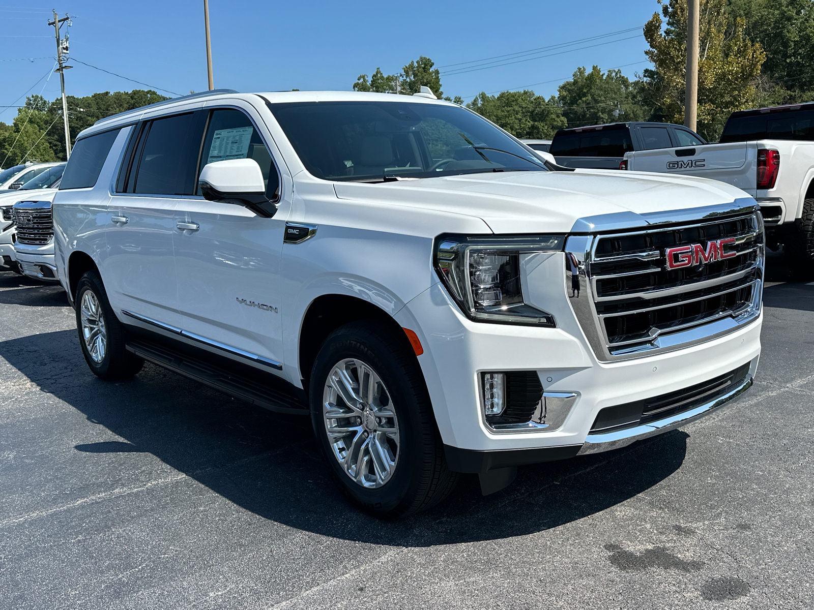 2024 GMC Yukon XL SLT 4