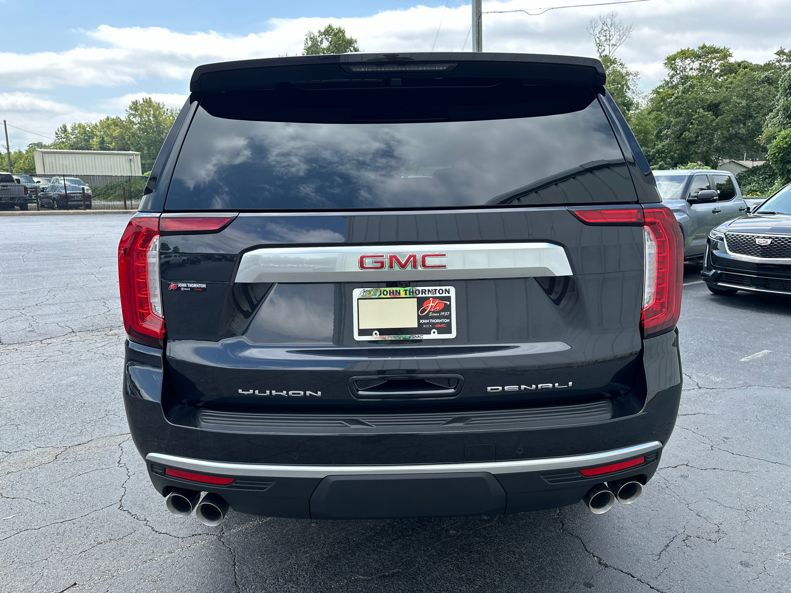 2024 GMC Yukon XL Denali 7