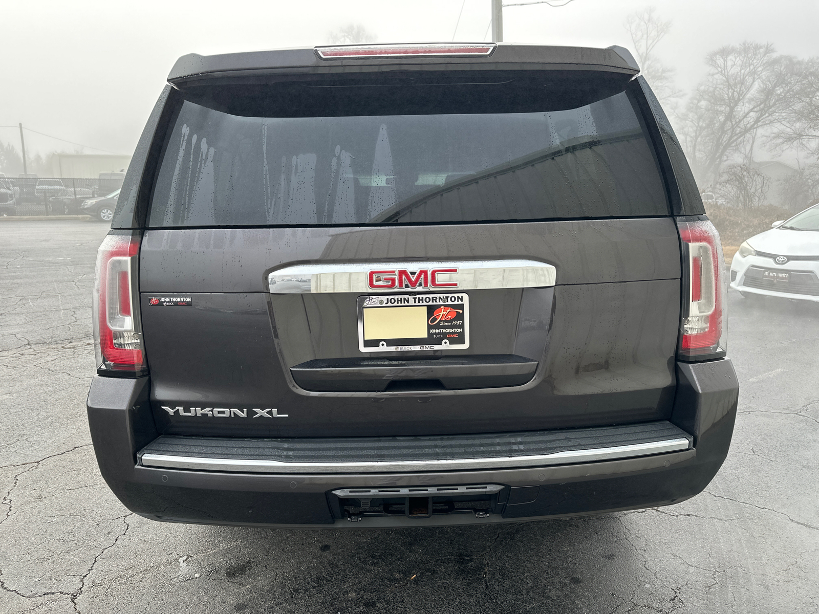 2017 GMC Yukon XL Denali 7