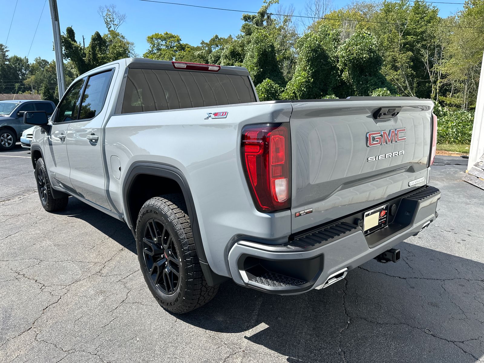 2024 GMC Sierra 1500 Elevation 9