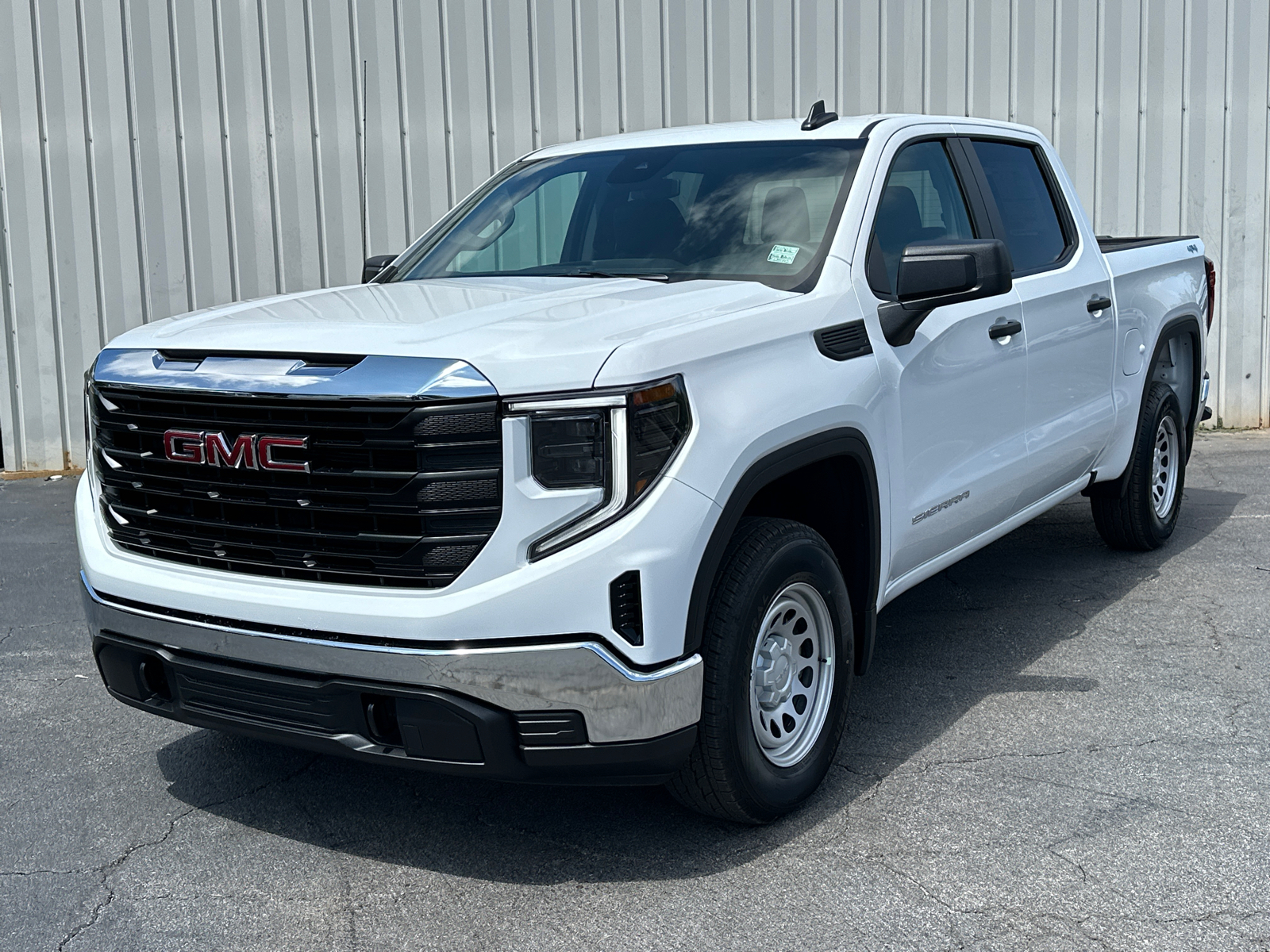 2024 GMC Sierra 1500 Pro 2