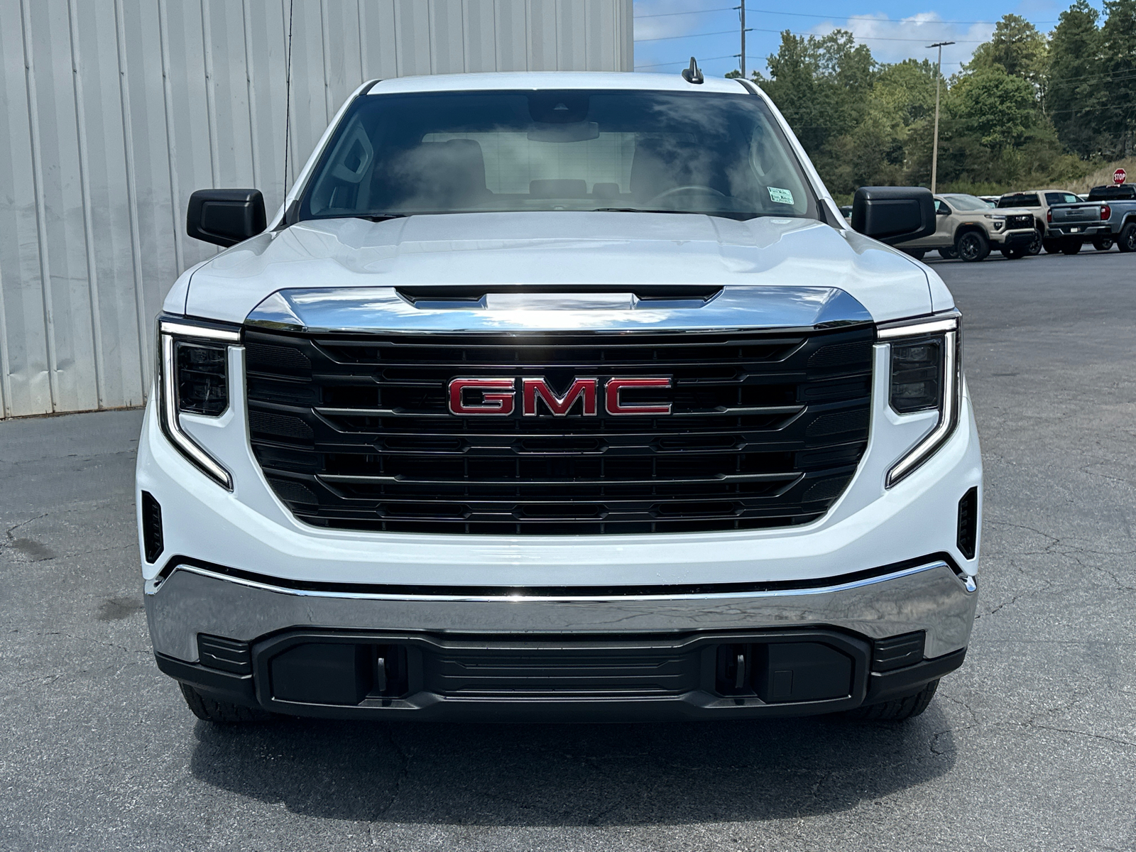 2024 GMC Sierra 1500 Pro 3