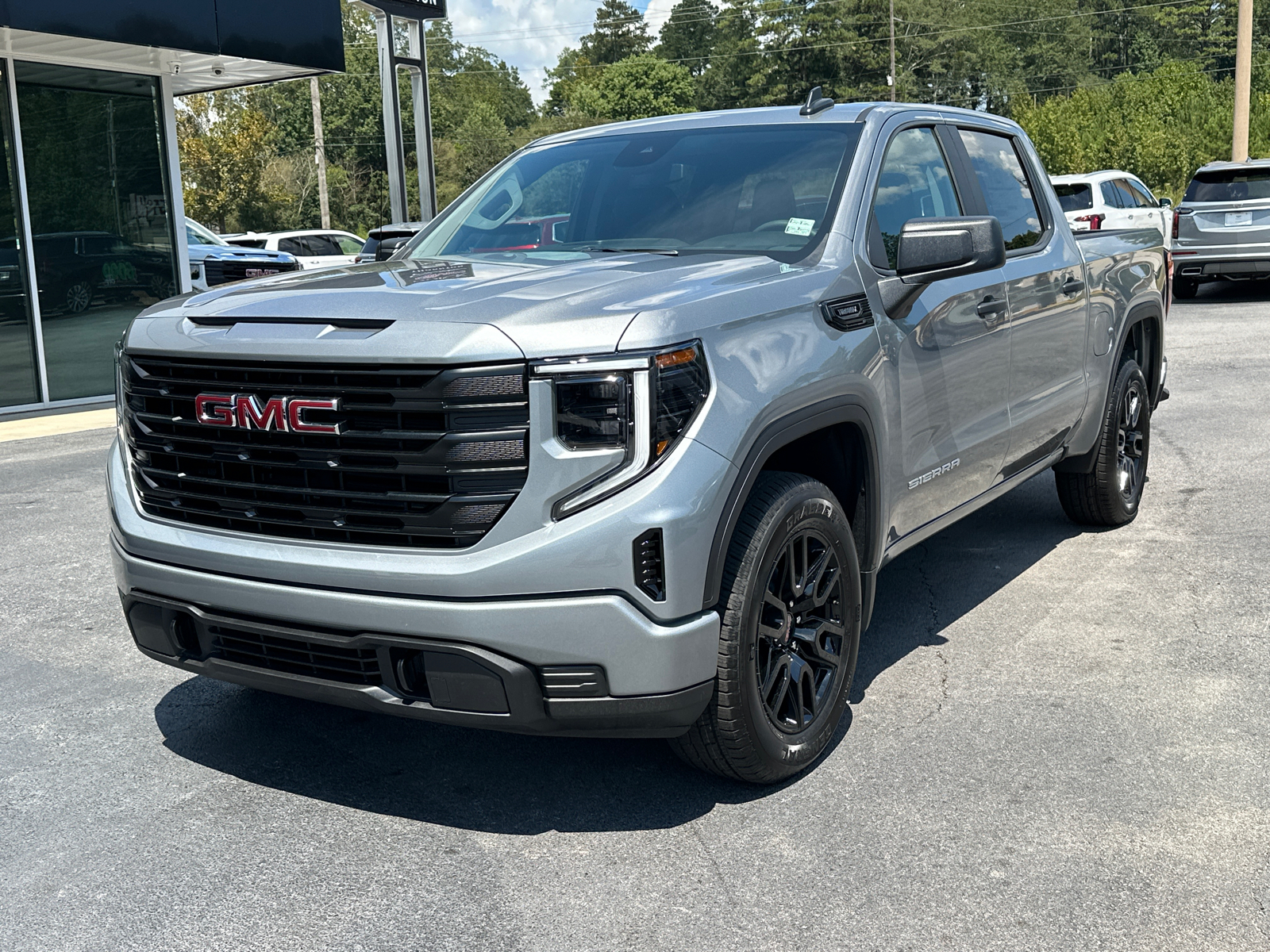 2024 GMC Sierra 1500 Pro 3