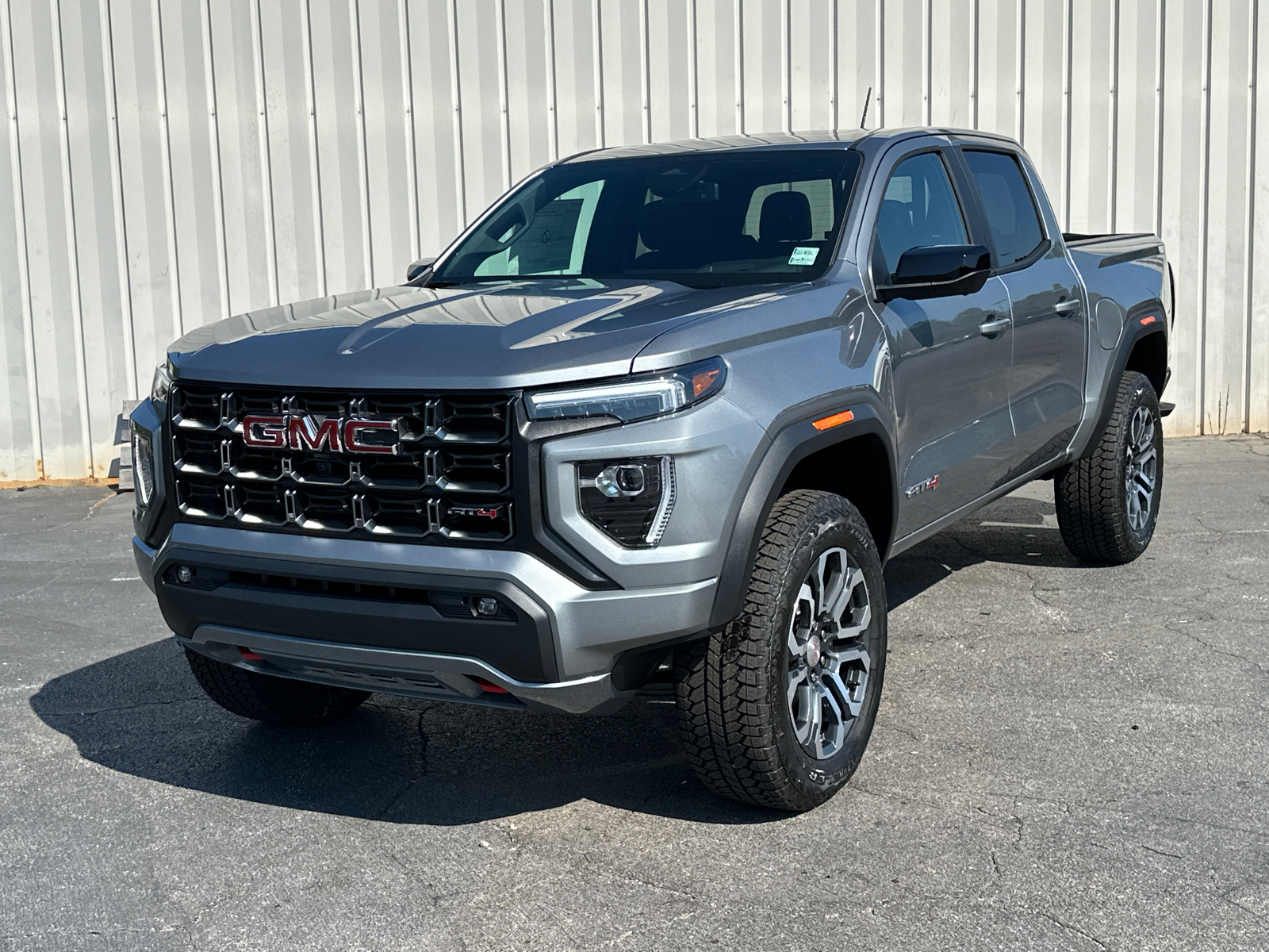 2024 GMC Canyon AT4 2