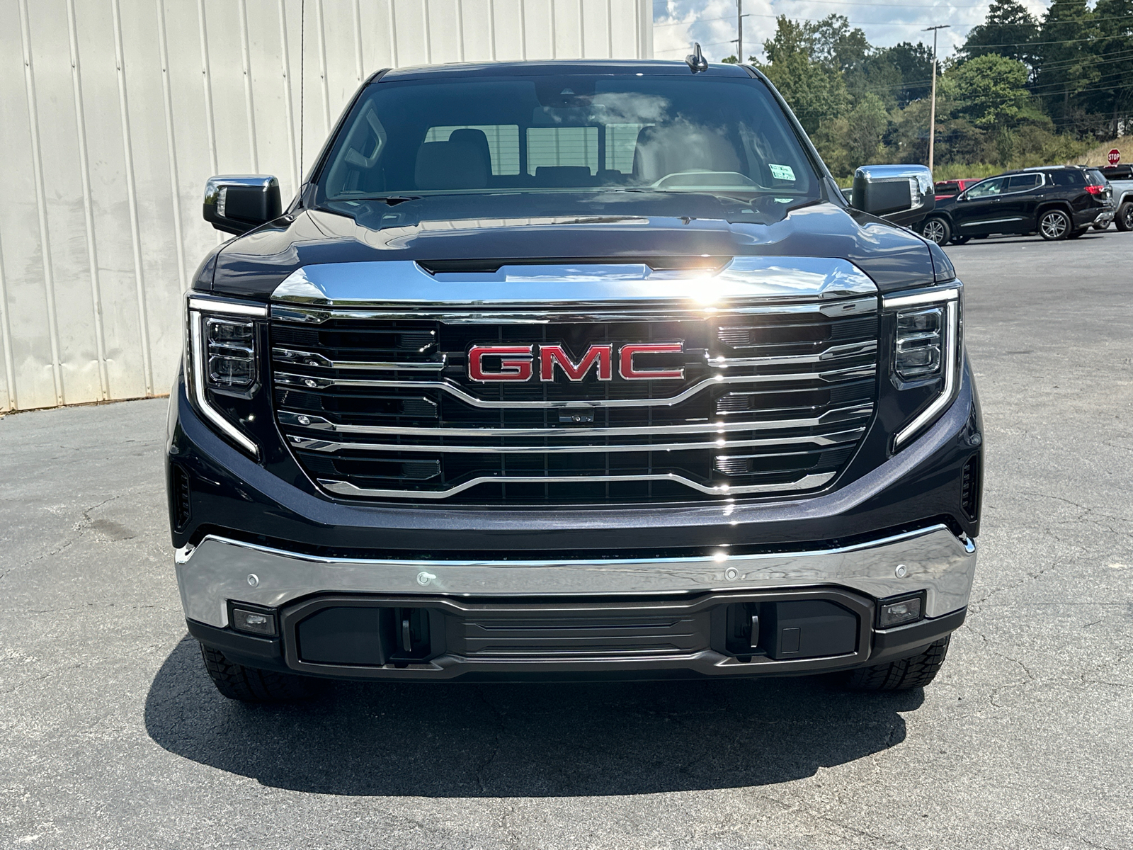 2024 GMC Sierra 1500 SLT 4