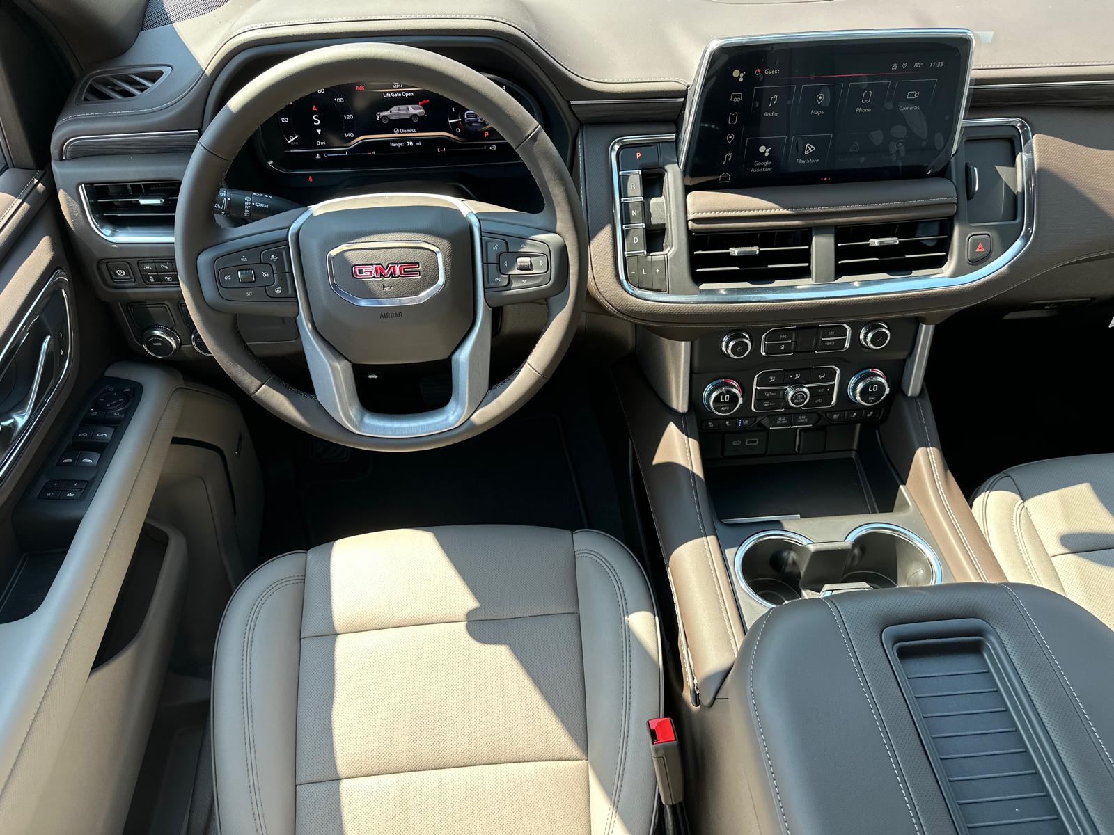 2024 GMC Yukon SLT 25