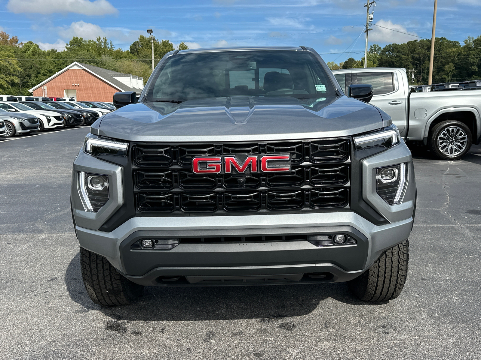 2024 GMC Canyon Elevation 3