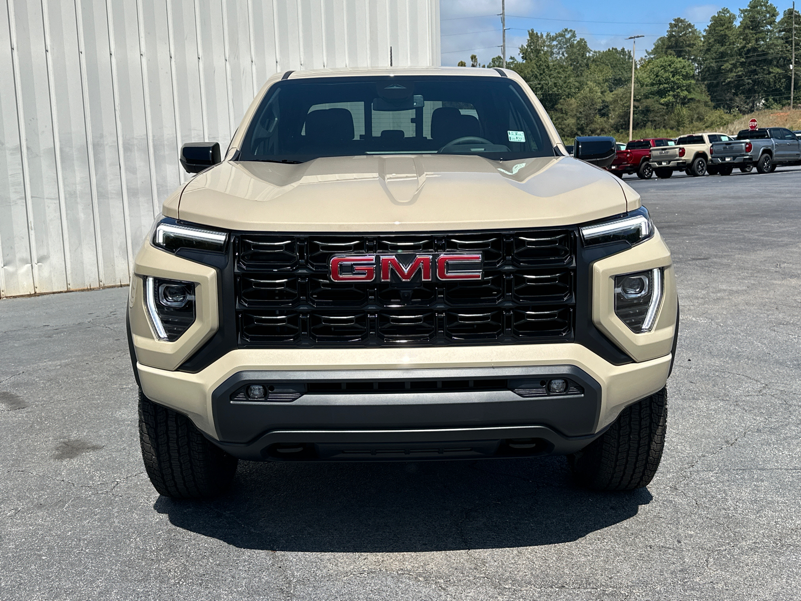 2024 GMC Canyon Elevation 3