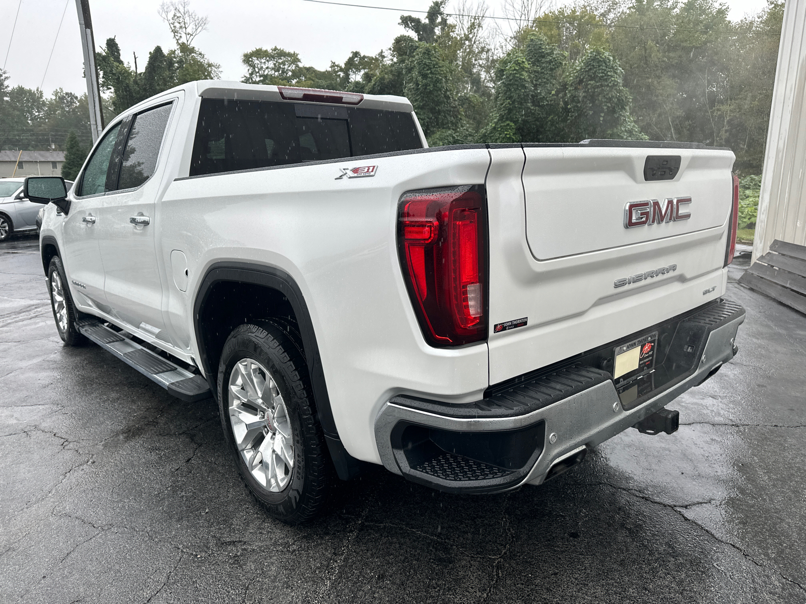 2021 GMC Sierra 1500 SLT 8