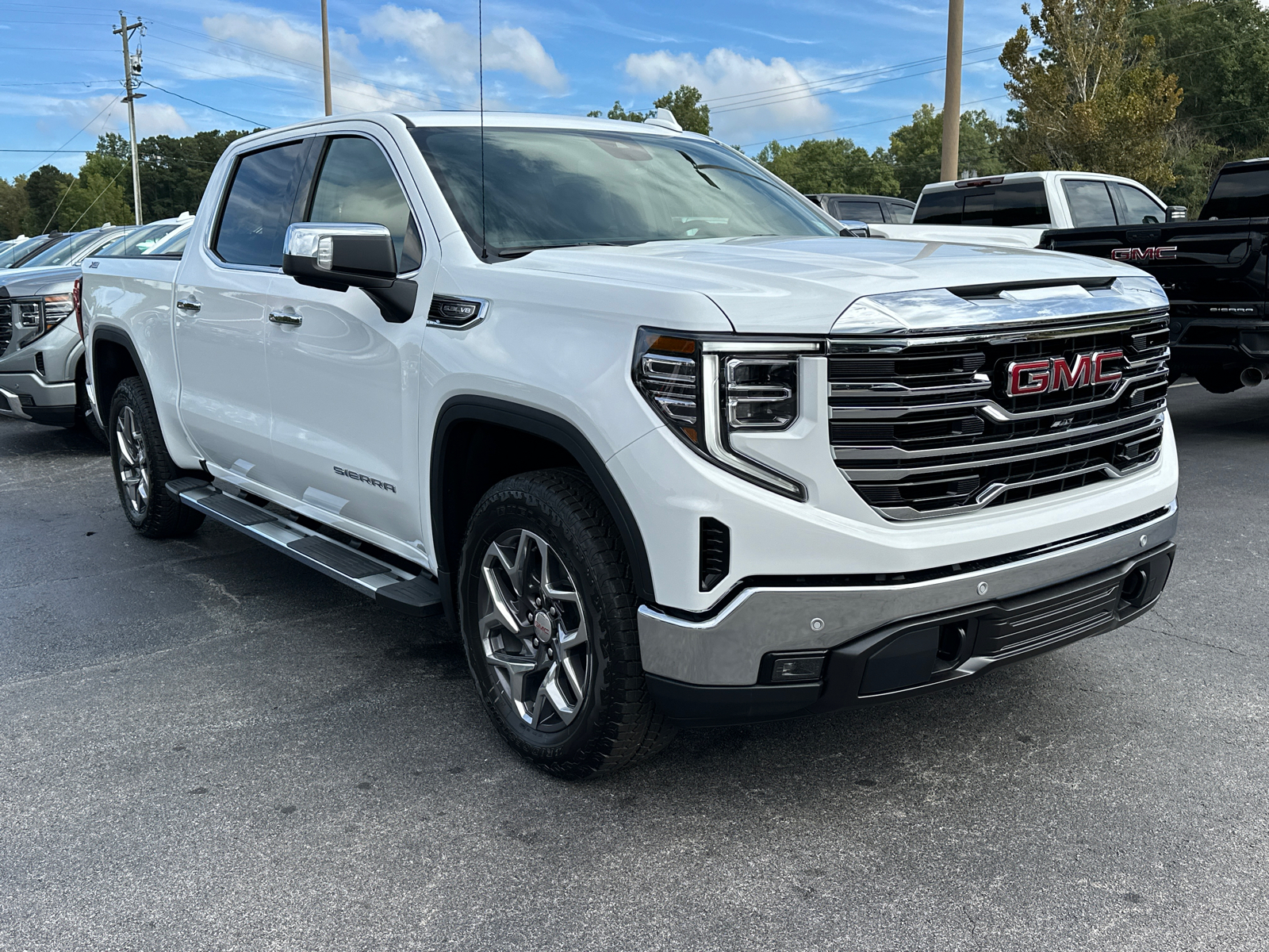 2024 GMC Sierra 1500 SLT 4