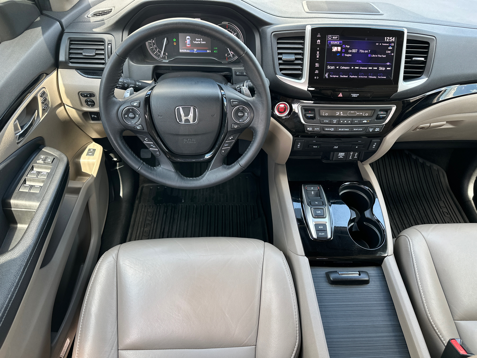 2017 Honda Pilot Touring 23