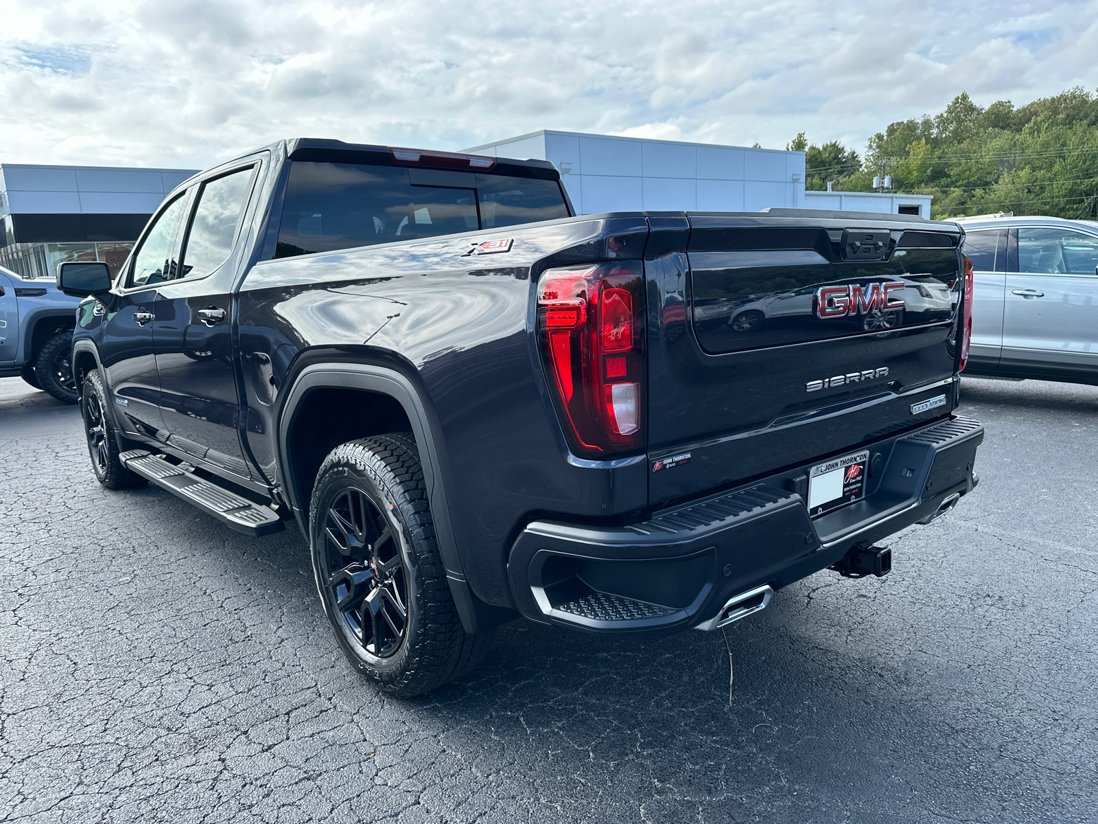 2024 GMC Sierra 1500 Elevation 9