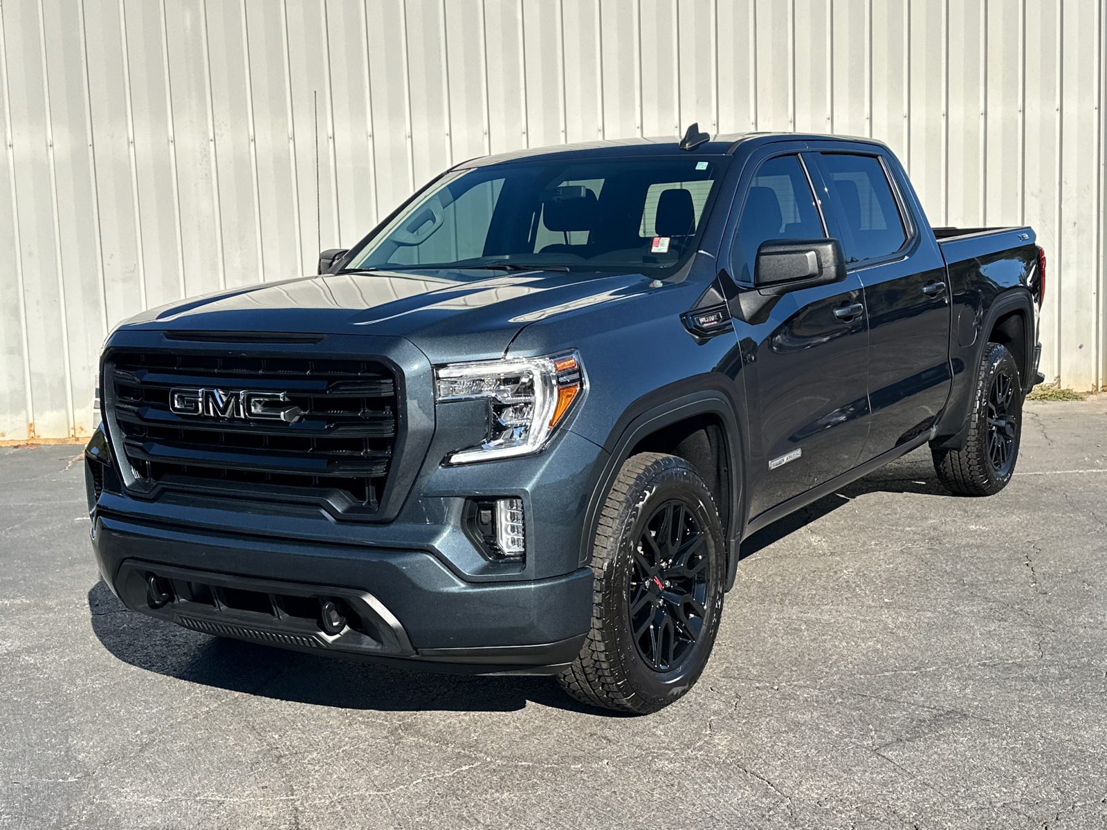 2021 GMC Sierra 1500 Elevation 2