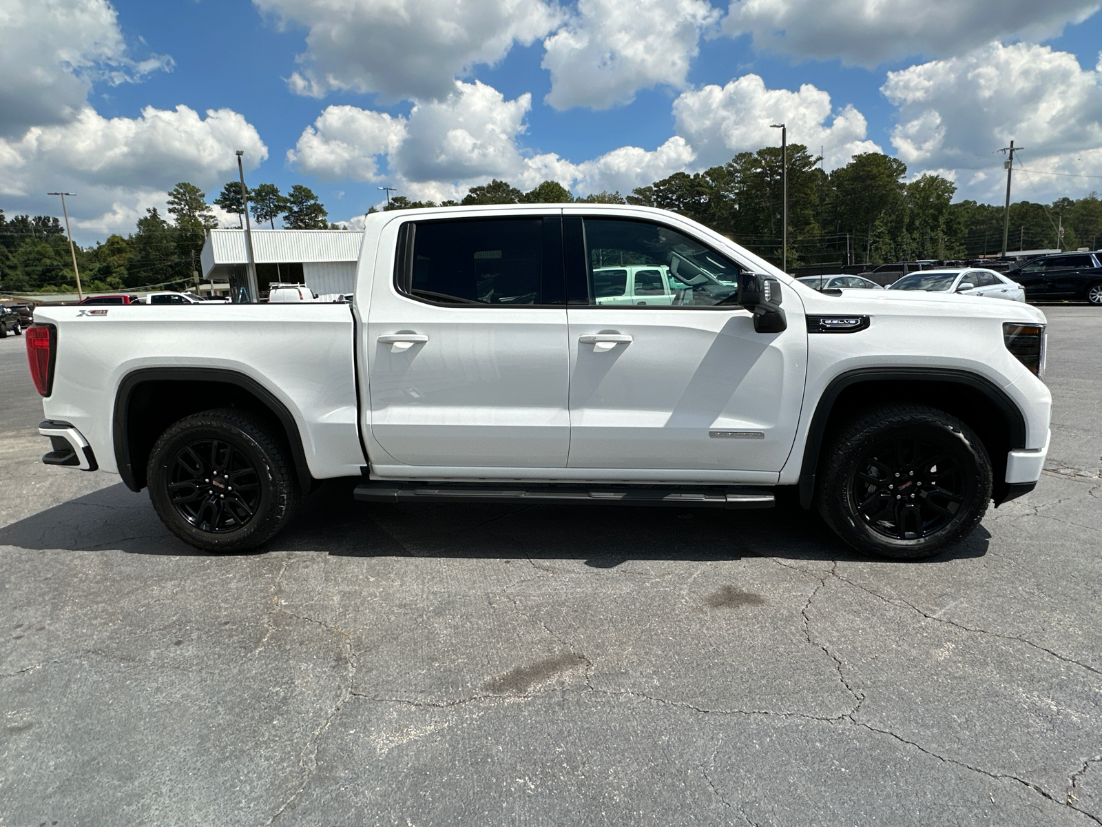 2024 GMC Sierra 1500 Elevation 5