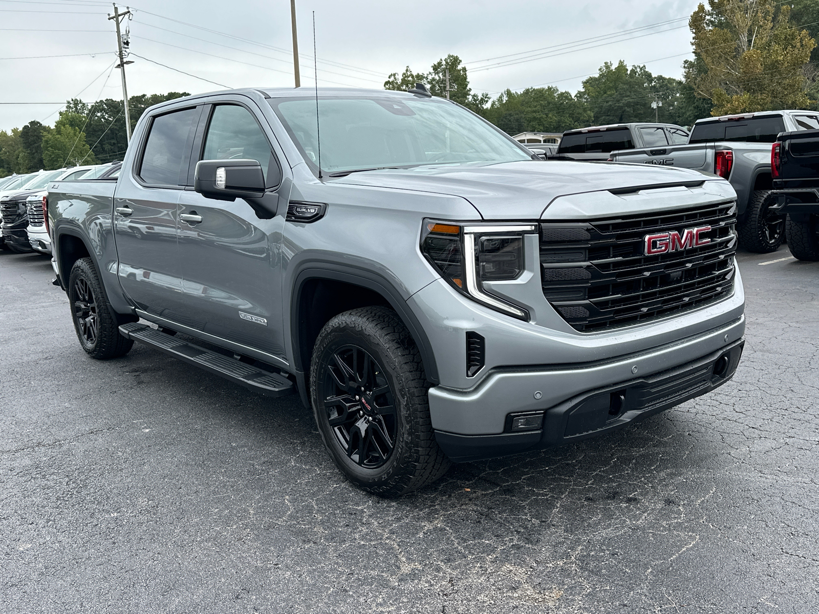 2024 GMC Sierra 1500 Elevation 4