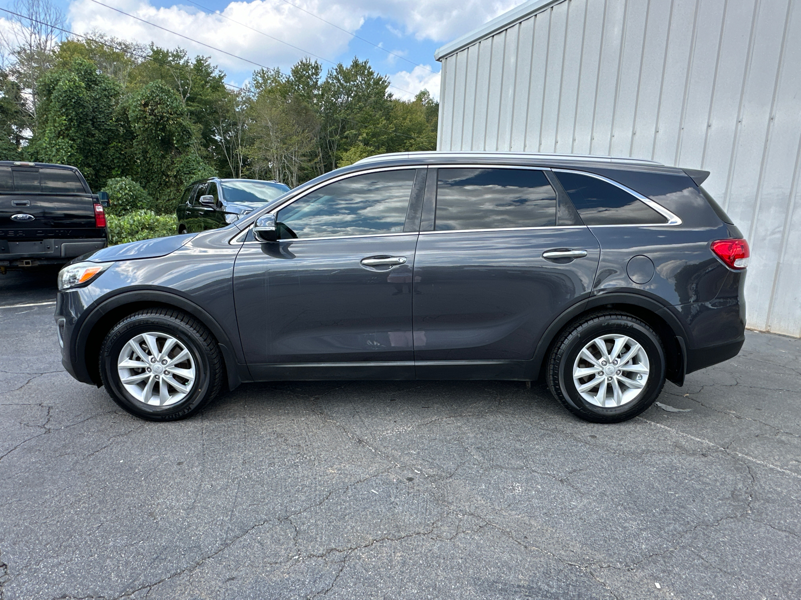 2017 Kia Sorento LX 9