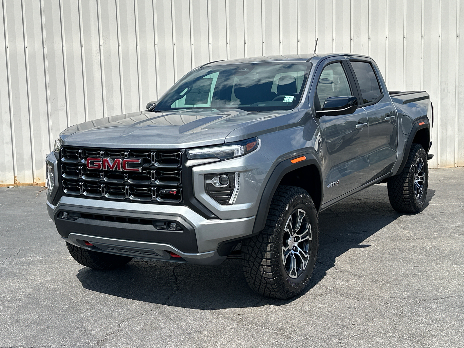 2024 GMC Canyon AT4 2