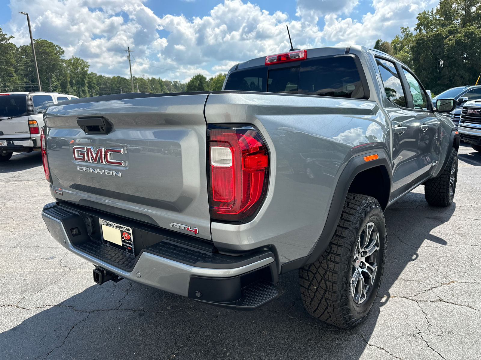 2024 GMC Canyon AT4 6